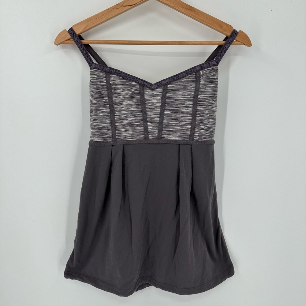 Lululemon Magnum Space Dye Bulerias Gray Tank Top Size 8 NO PADDING
